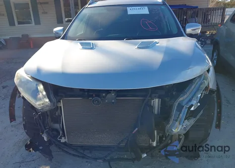 2016 Nissan Rogue Sv z USA, uszkodzony, nr VIN 5N1AT2MV7GC810601